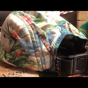 Vintage HUF strapback Hat